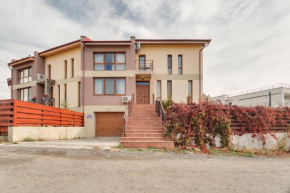 Отель The K Guest House   Клуй-Напока
